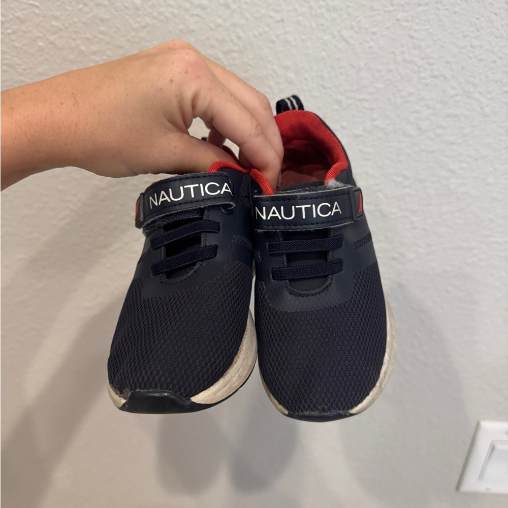 Nautica Kids' Navy and Red Sneakers Size 9 light up